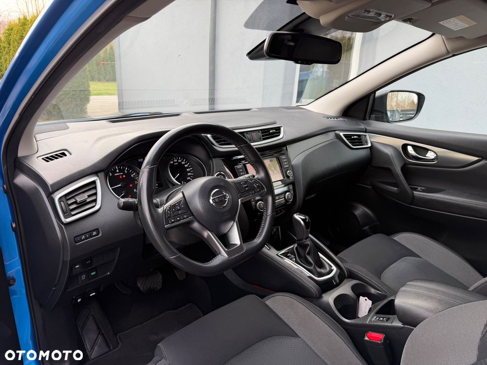 Nissan Qashqai 1.3 DIG-T N-Connecta DCT - 10