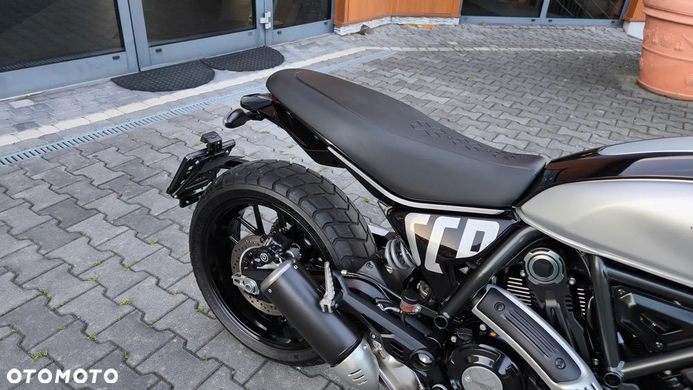 Ducati Scrambler - 23