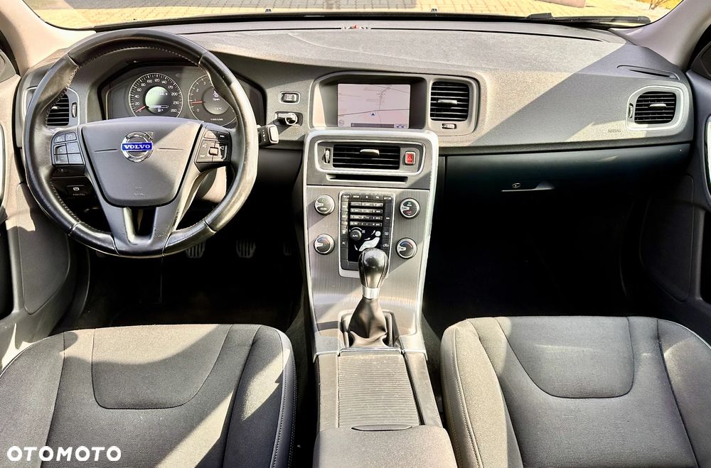 Volvo S60 - 4