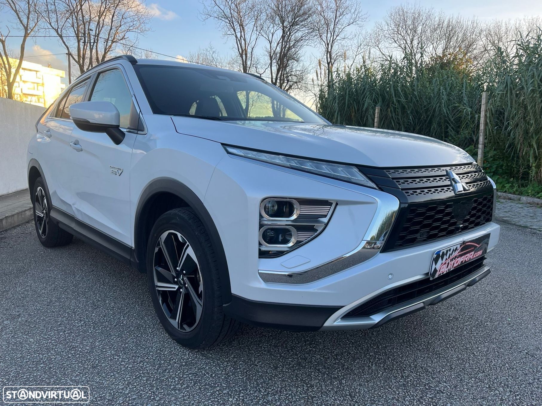 Mitsubishi Eclipse Cross 2.4 PHEV eStyle - 1