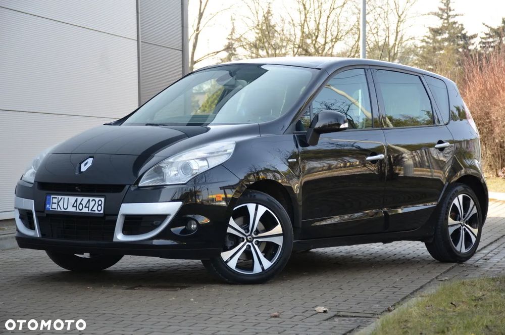 Renault Scenic 2.0 16V 140 CVT Bose Edition - 3