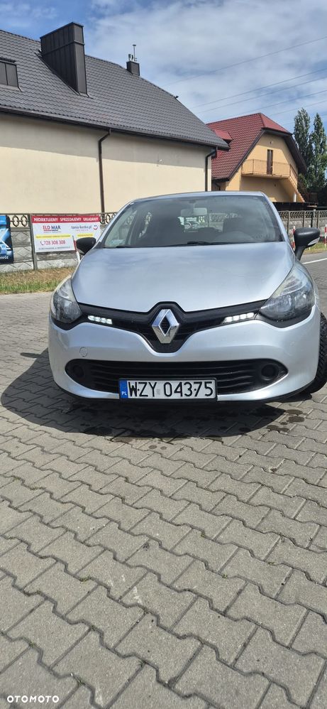 Renault Clio 1.2 16V Life - 4