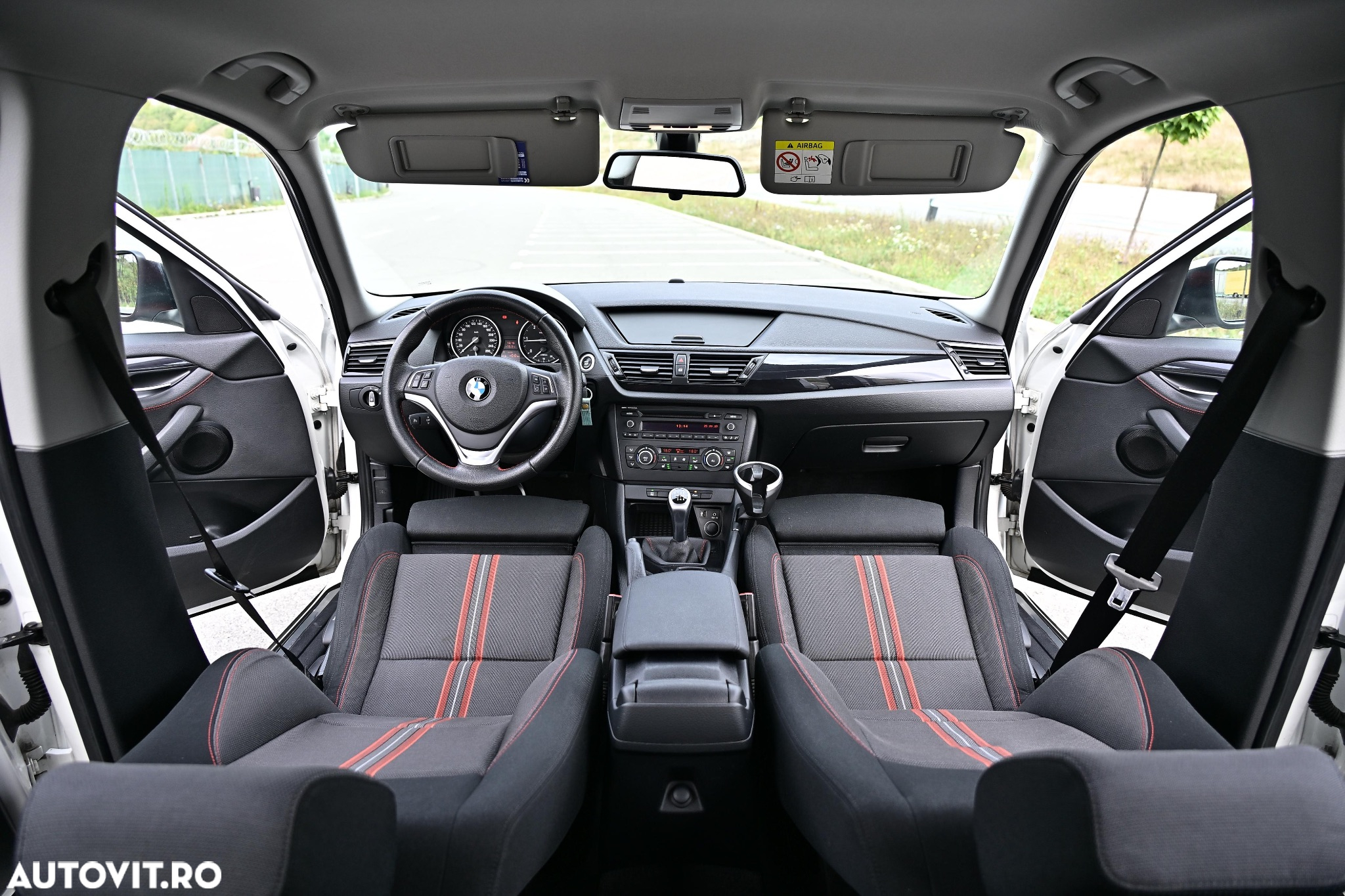 BMW X1 sDrive18d Sport Line - 9