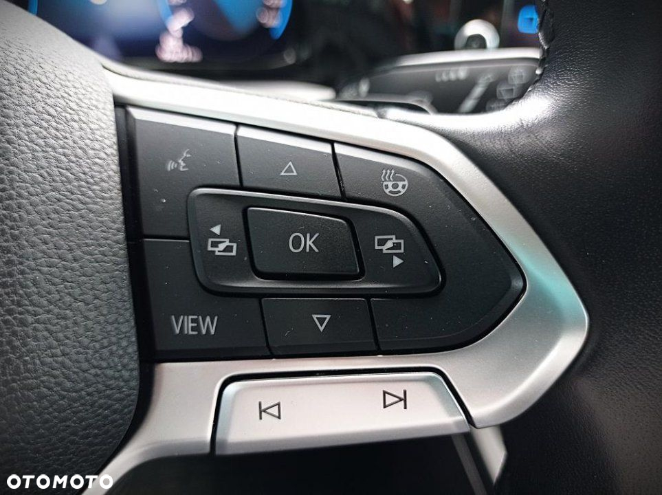Volkswagen Golf - 19