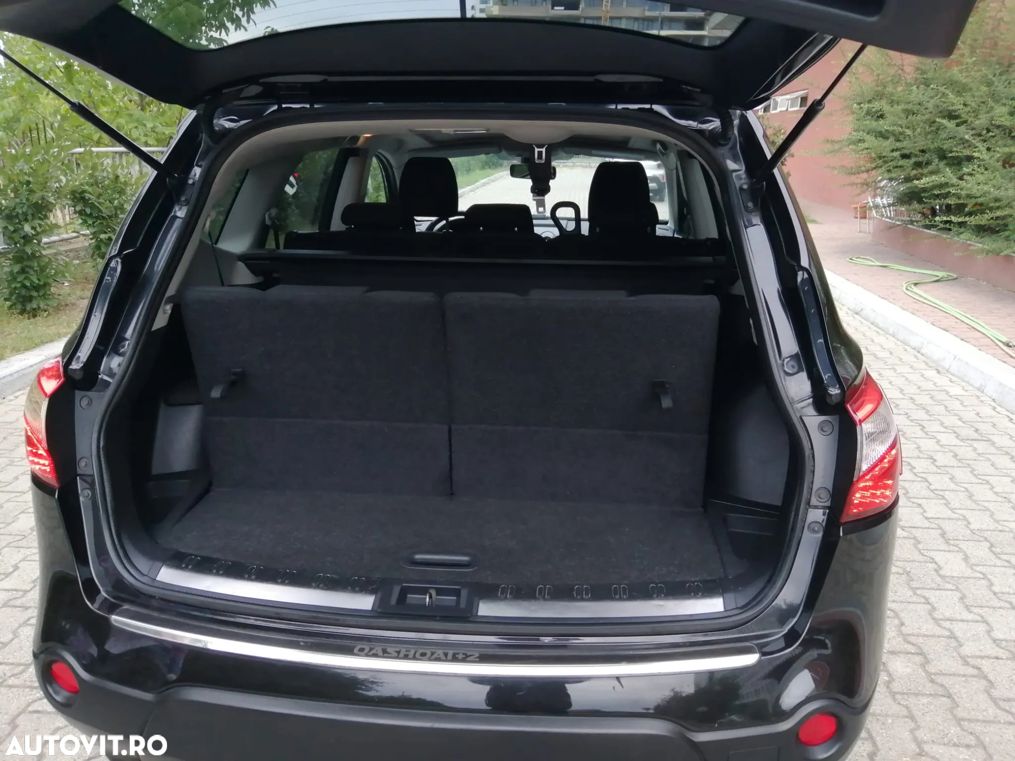Nissan Qashqai - 10