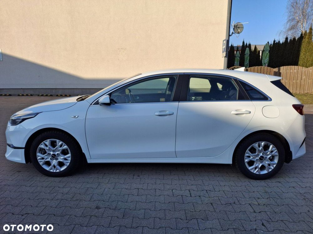Kia Ceed 1.5 T-GDI M - 9