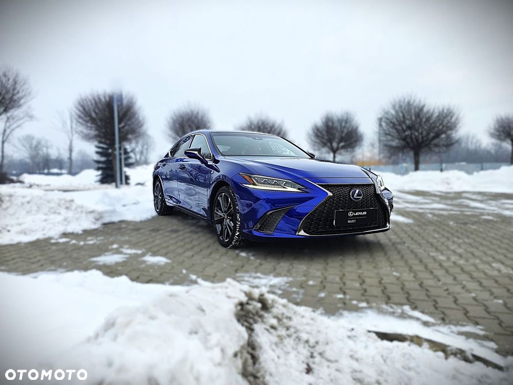 Lexus ES 300h F Sport Edition - 7