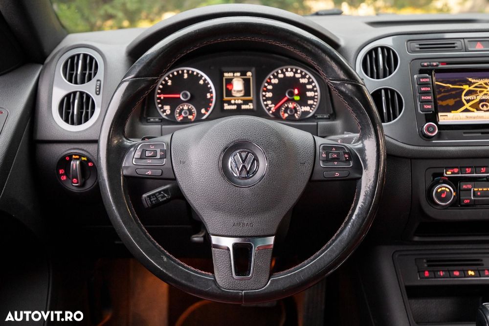 Volkswagen Tiguan 2.0 TDI 4Motion DSG BMT Sport & Style - 13