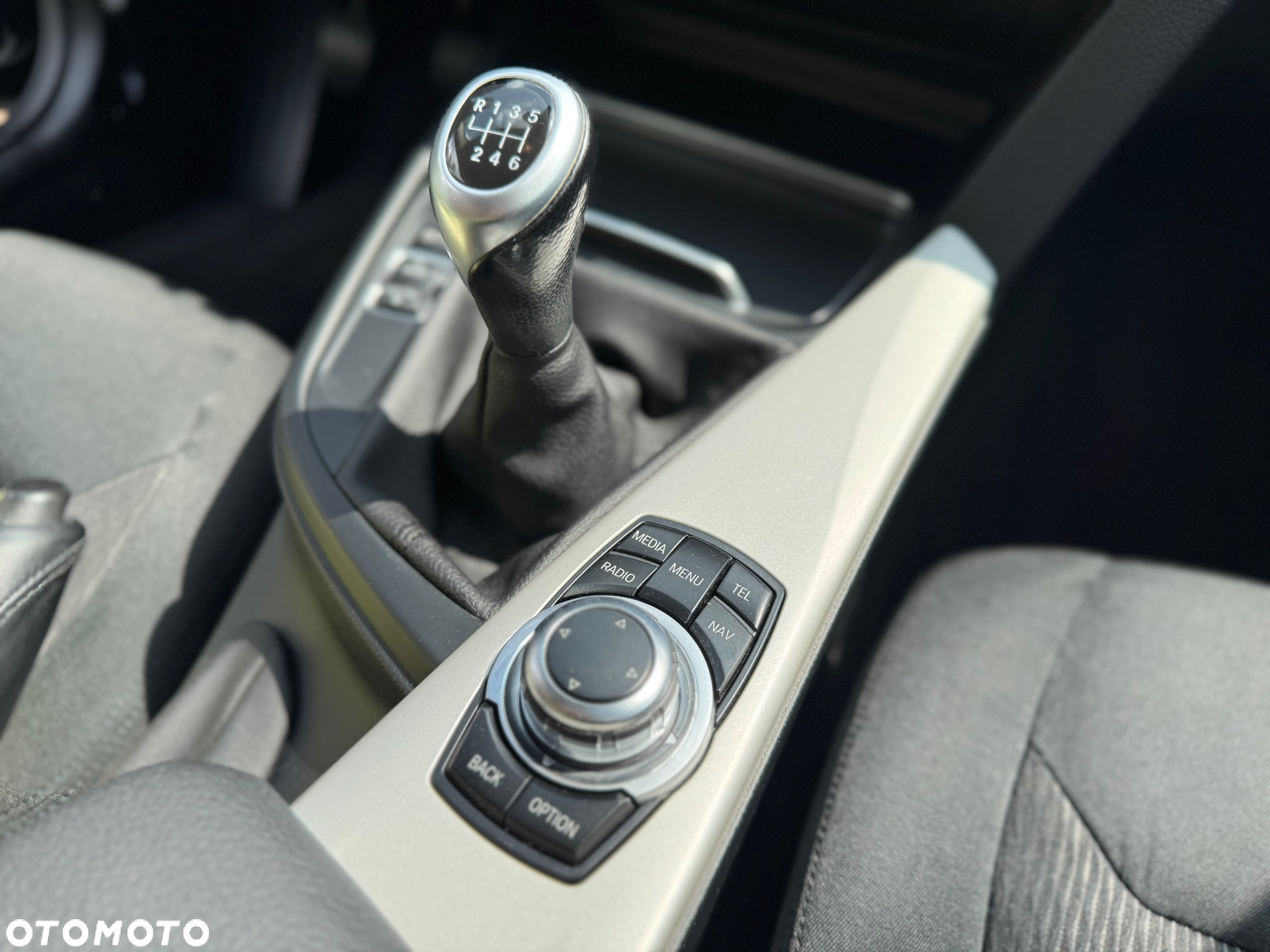 BMW Seria 3 320d - 24