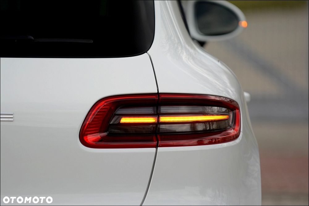 Porsche Macan Standard - 37