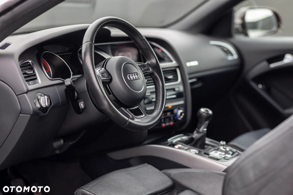Audi A5 Cabrio 2.0 TDI DPF (clean diesel) - 17
