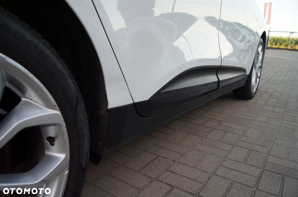 Renault Scenic 1.5 dCi Energy Life EU6 - 28