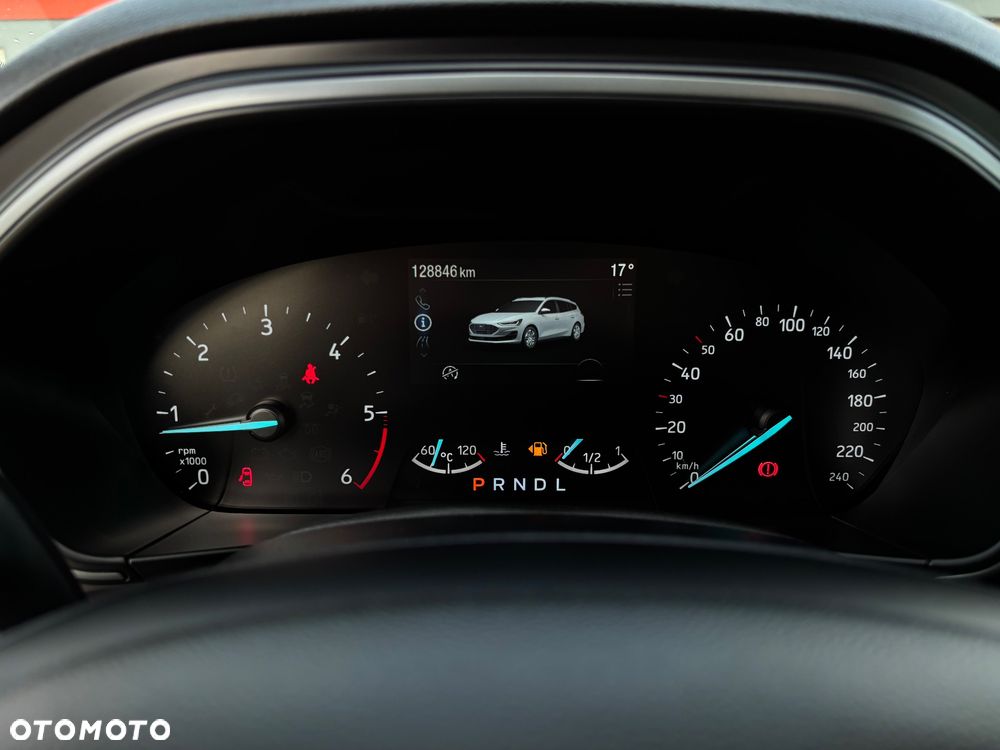 Ford Focus 1.5 EcoBlue Start-Stopp-System COOL&CONNECT - 14