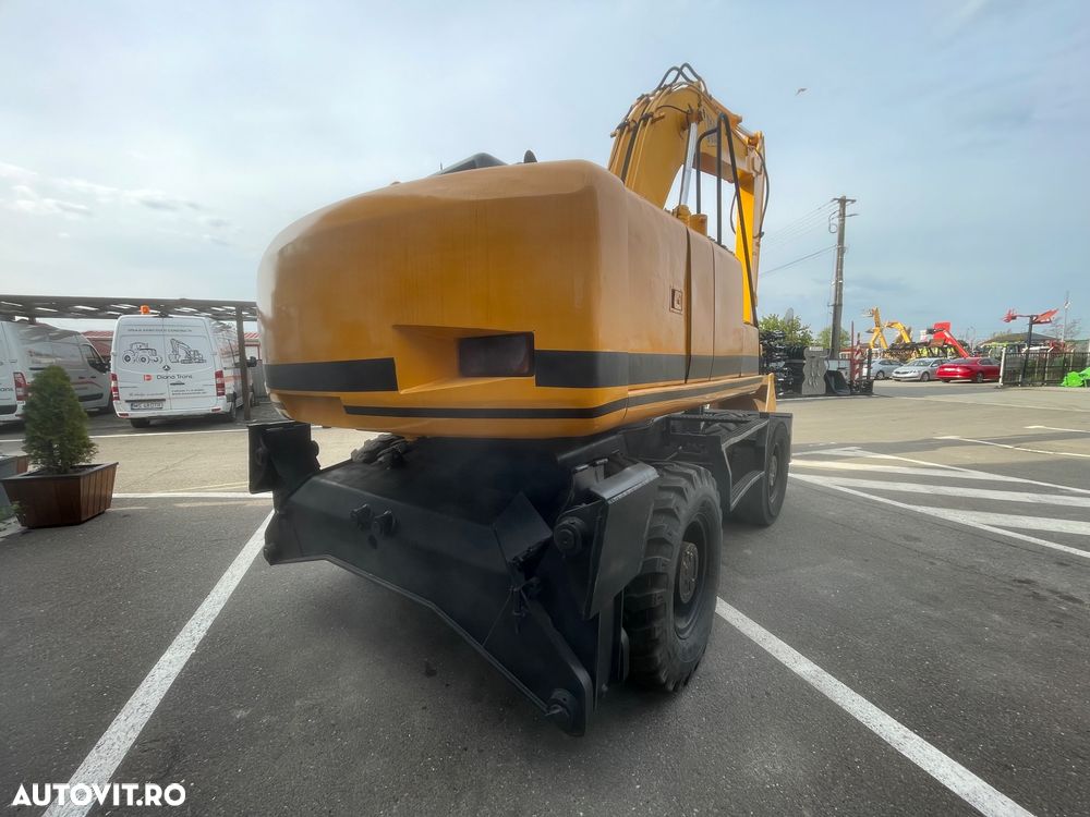 JCB JS1033 - 5