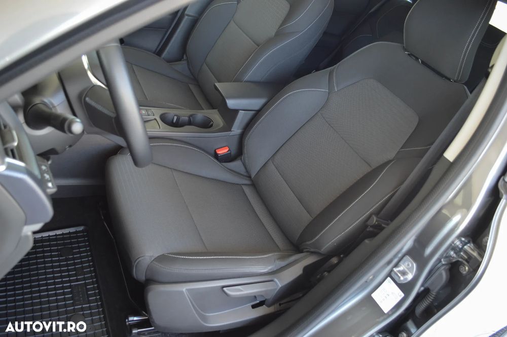 Renault Arkana E-TECH Full 145 Evolution - 17