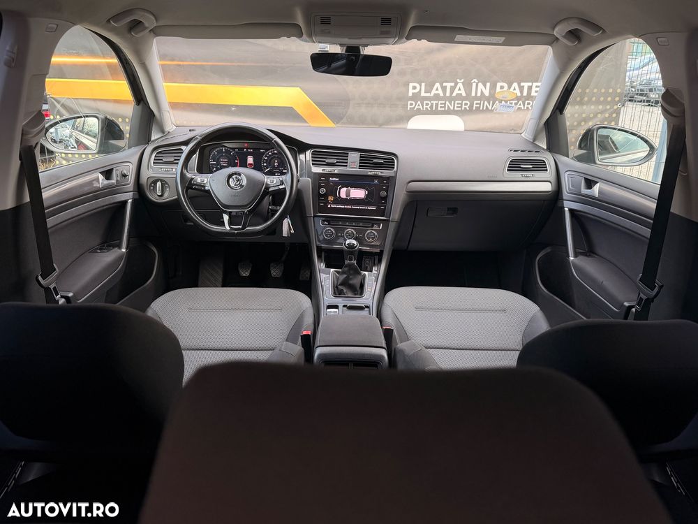 Volkswagen Golf 1.6 TDI BlueMotion Technology Cup - 14