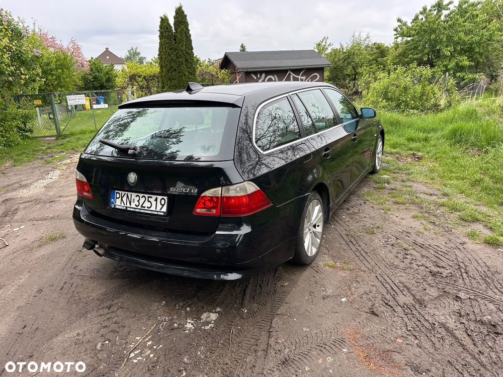 BMW Seria 5 520d - 4