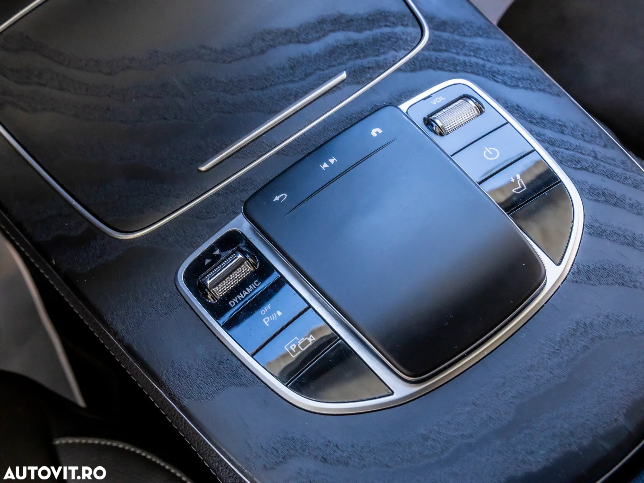Mercedes-Benz E 300 de T 9G-TRONIC AMG Line - 20