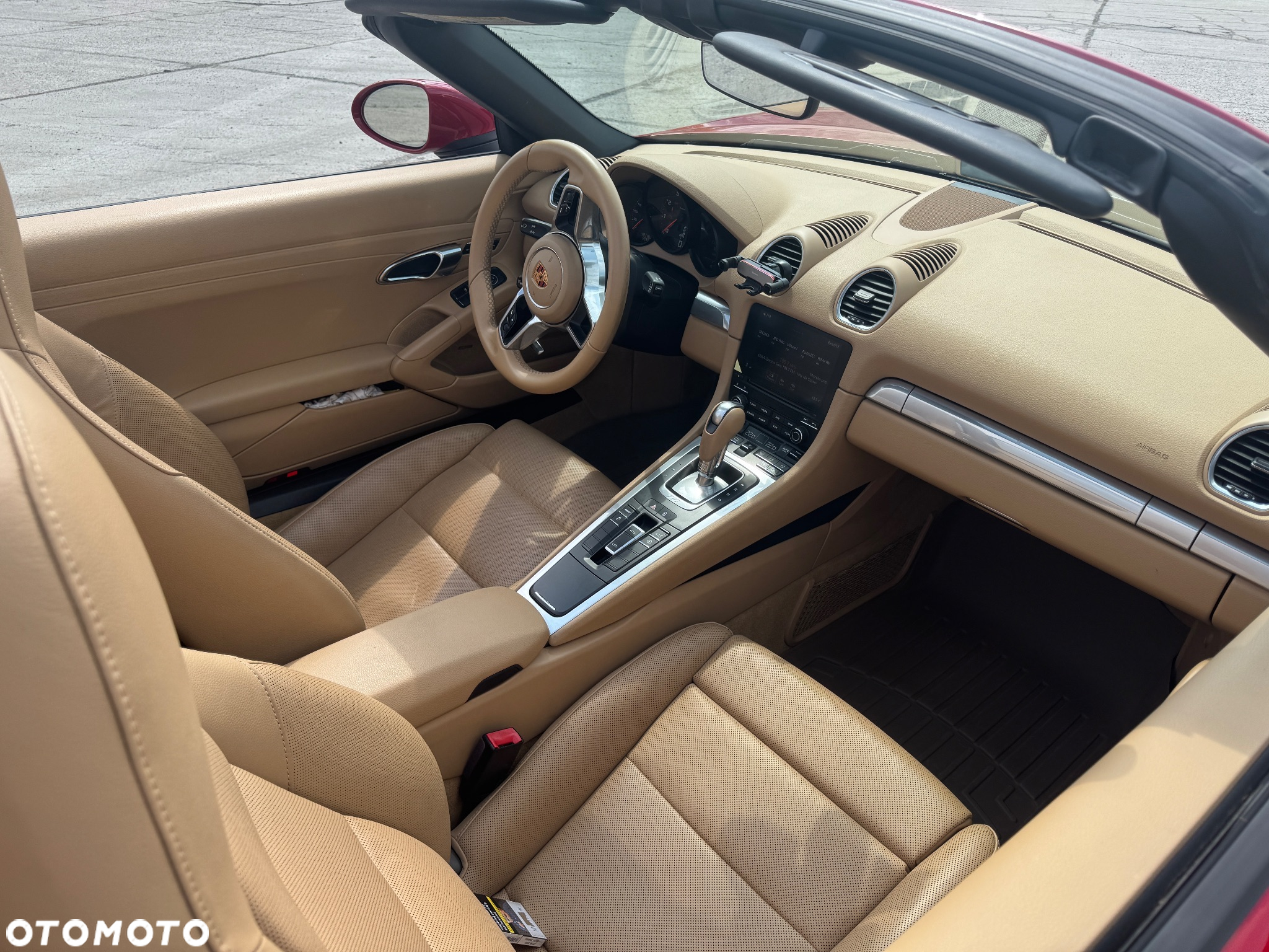Porsche Boxster - 11