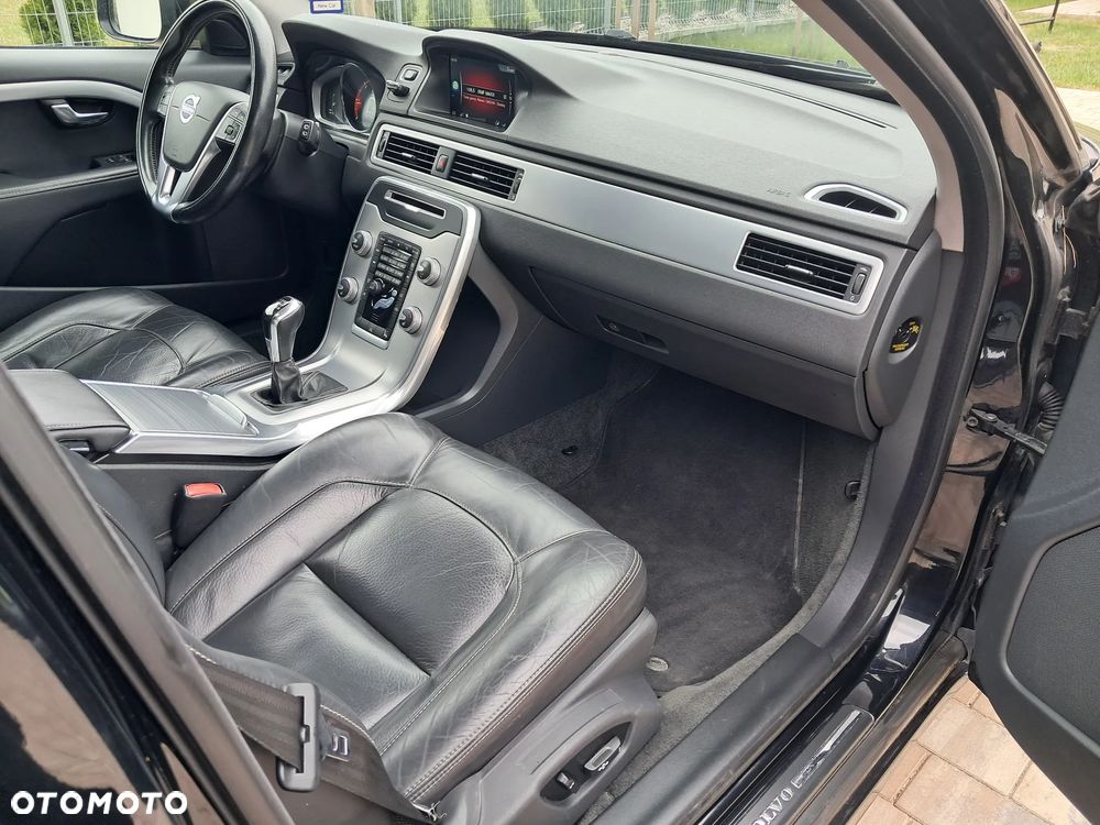 Volvo V70 D4 Summum - 28