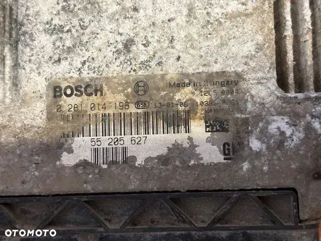 STEROWNIK KOMPUTER SILNIKA OPEL VECTRA C SIGNUM 55205627 0281014196 - 2