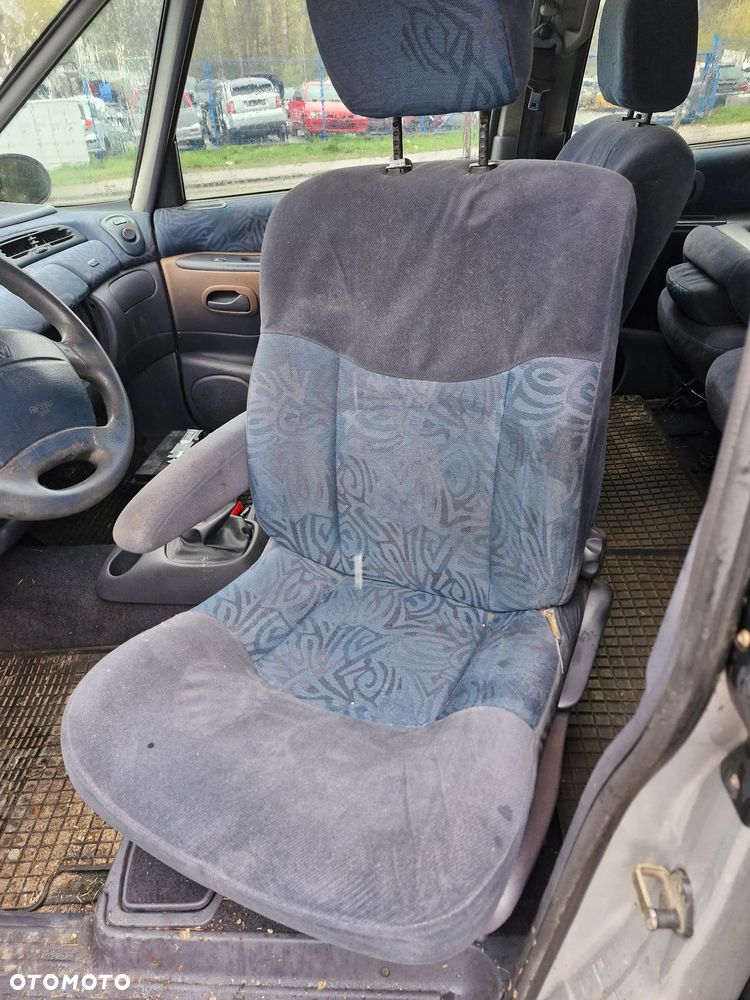 Fotel Fotele przód obrotowe ESPACE III 3 KAMPER - BUS - 1