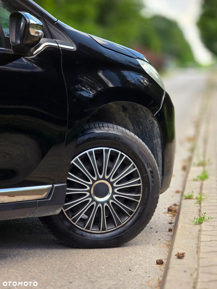 Peugeot 2008 1.6 VTi Allure - 36
