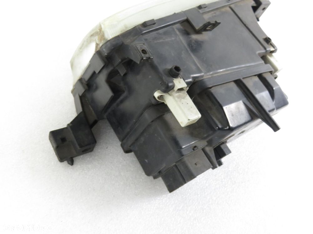 LAMPA LEWA PRZEDNIA SKODA OCTAVIA I LIFT - 3