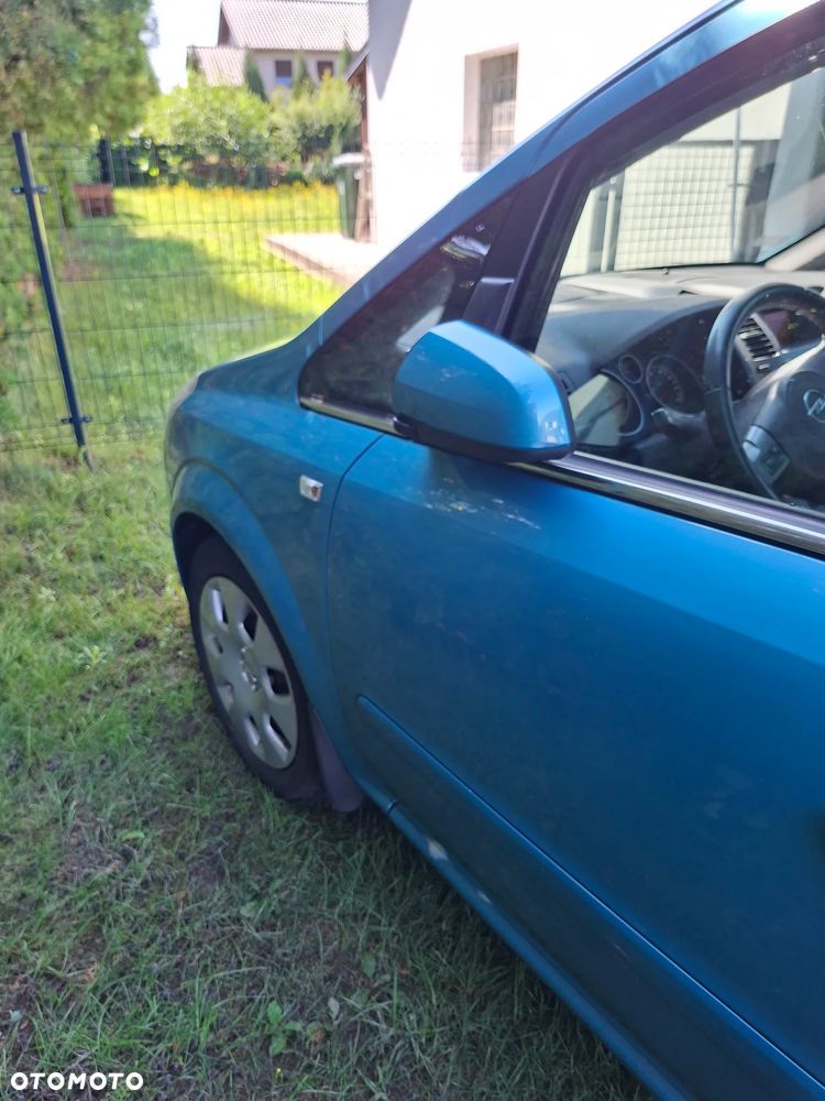Opel Zafira - 14