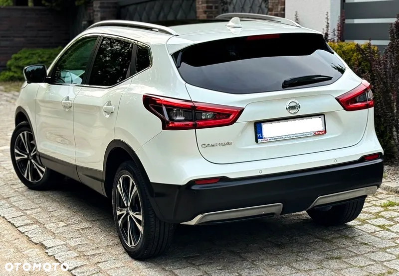 Nissan Qashqai 1.6 DIG-T Tekna+ - 22