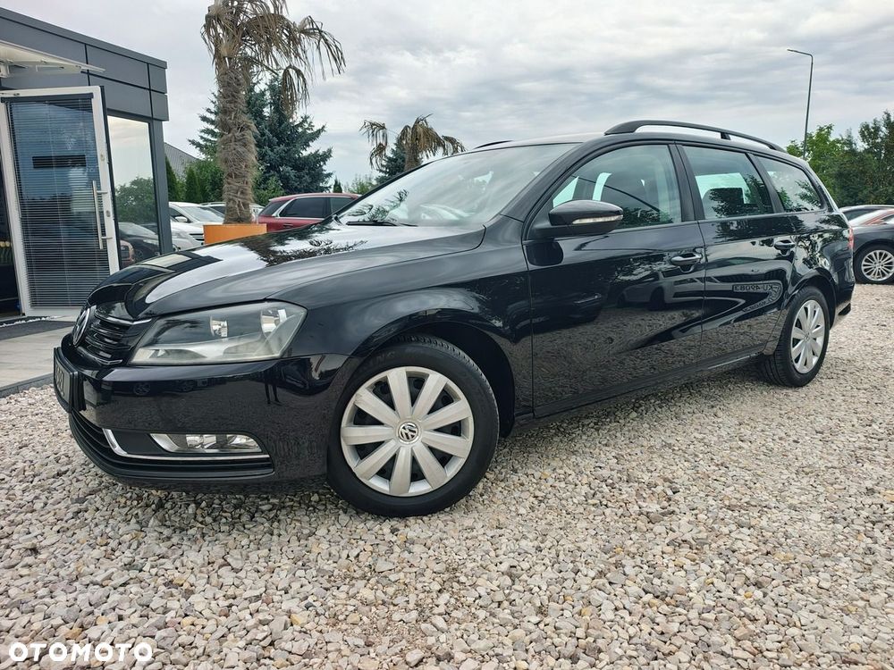 Volkswagen Passat - 13