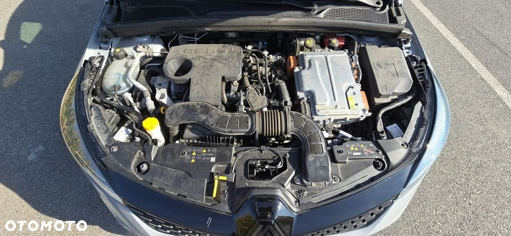 Renault Clio - 25