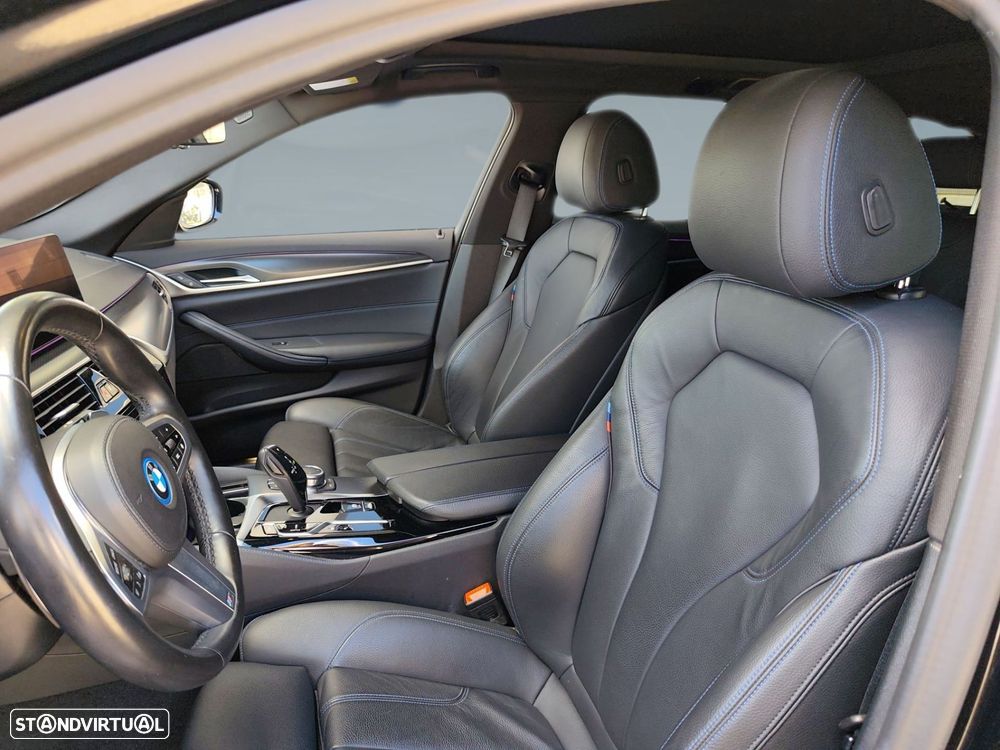 BMW 520 e Pack M - 11