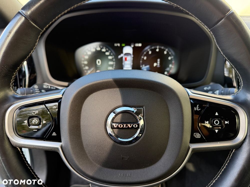 Volvo S60 T4 R-Design - 33