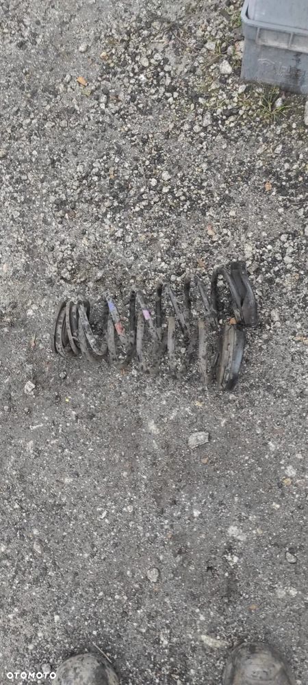 Sprężyny Tył tylne Hyundai i20 II - 1