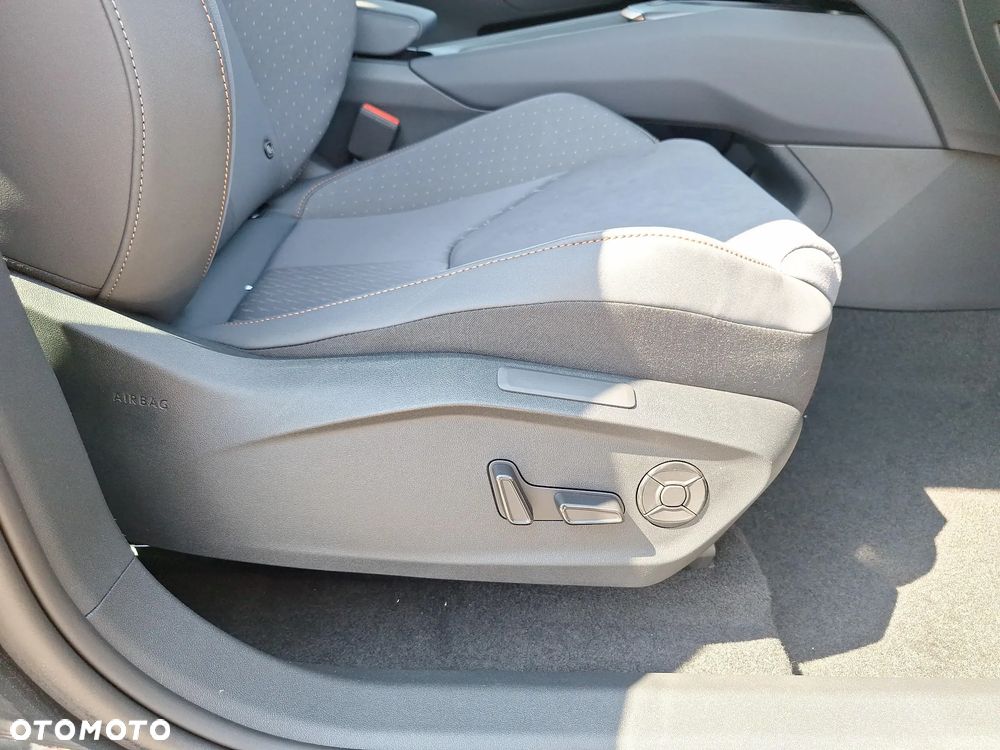 Cupra Raval 52kWh Dynamic - 9