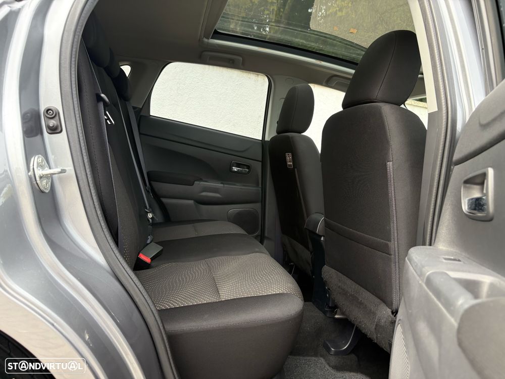 Mitsubishi ASX 1.8 DI-D Instyle - 7