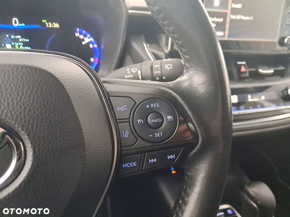 Toyota Corolla 1.8 Hybrid Comfort - 22