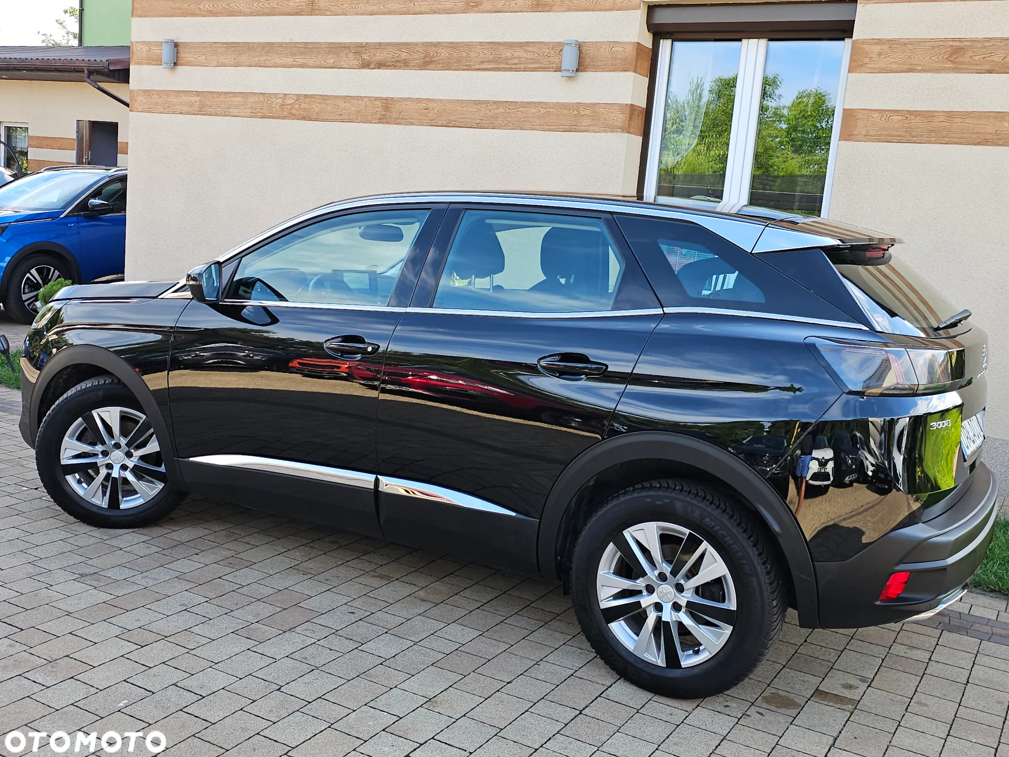 Peugeot 3008 1.5 BlueHDi Allure S&S - 10
