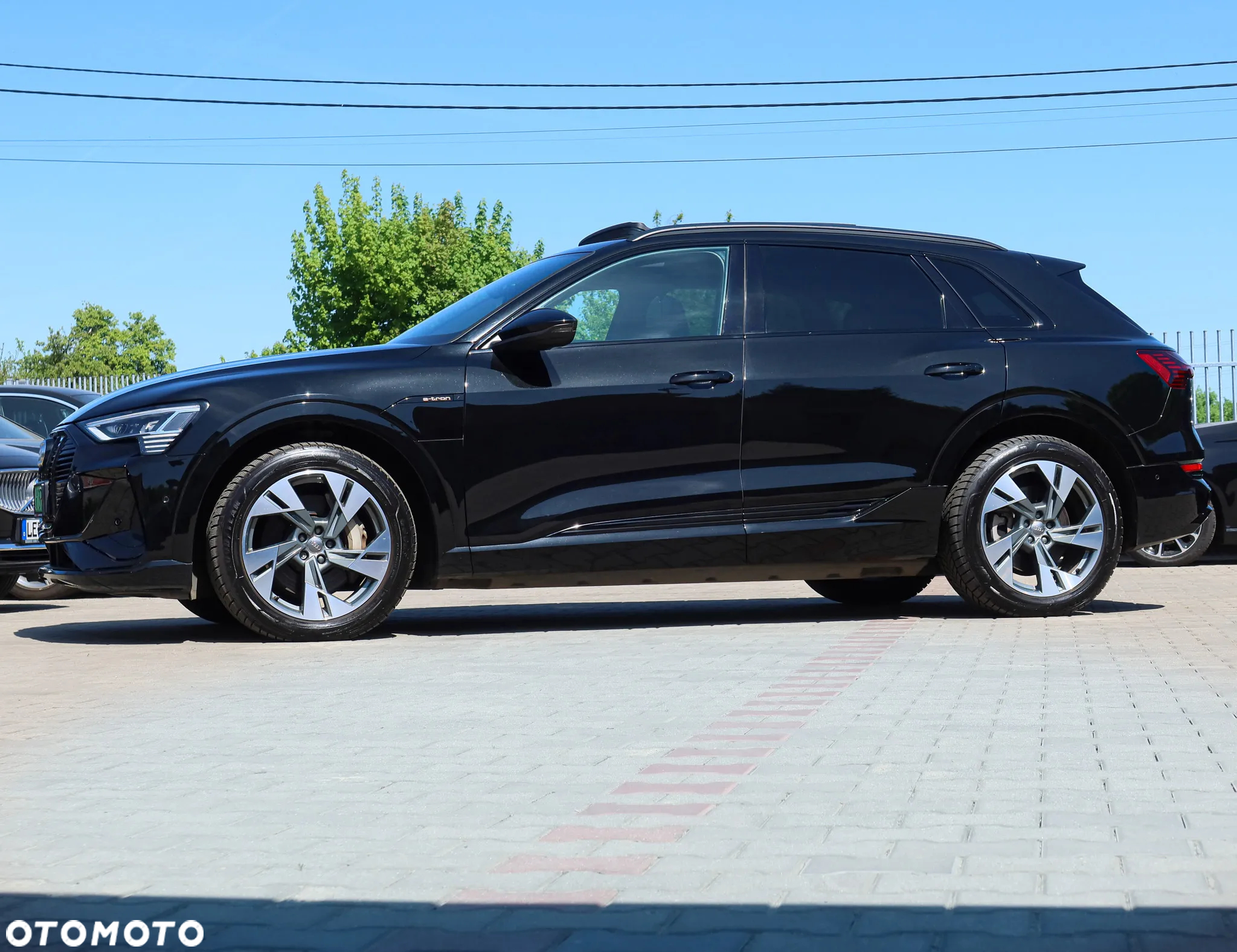 Audi e-tron 50 quattro S line - 28
