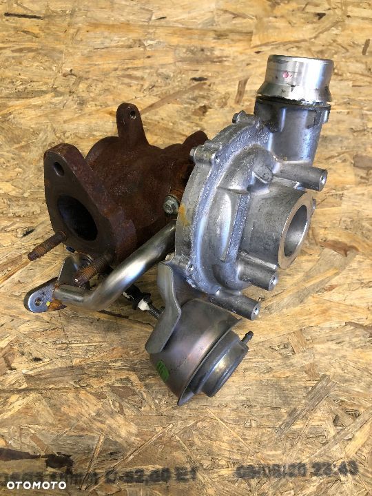 RENAULT CLIO IV CAPTUR TURBOSPRĘŻARKA 8201164371 - 2