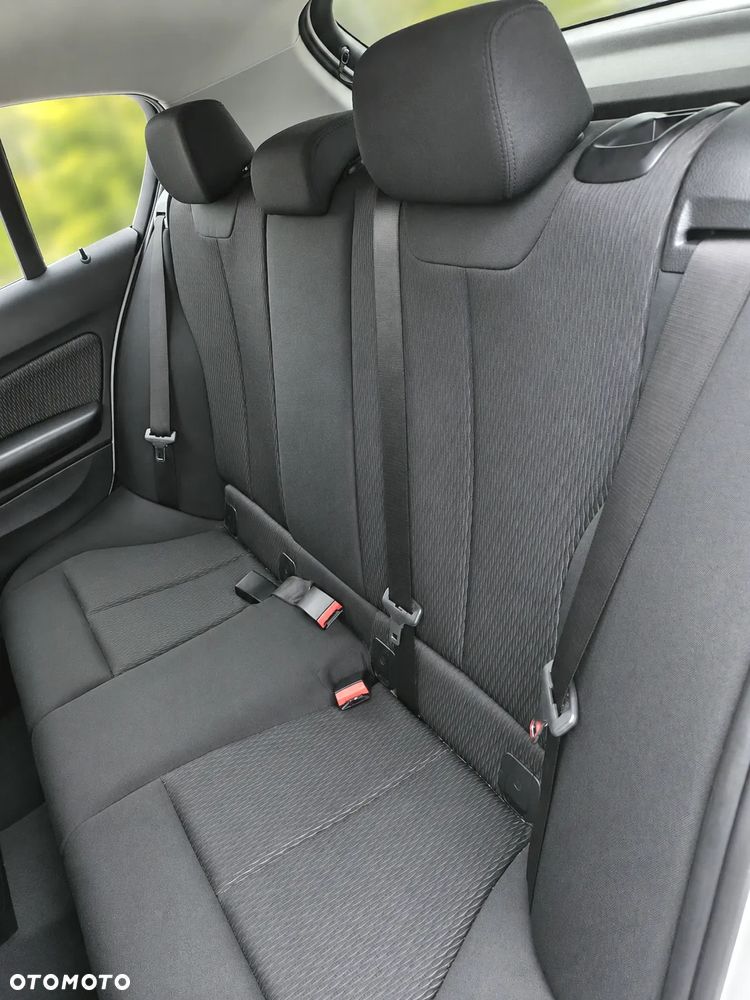 BMW Seria 1 118i Urban Line - 12