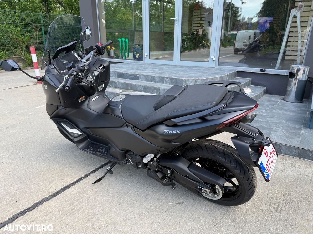 Yamaha TMAX 560 - 2