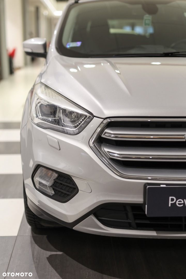 Ford Kuga - 11