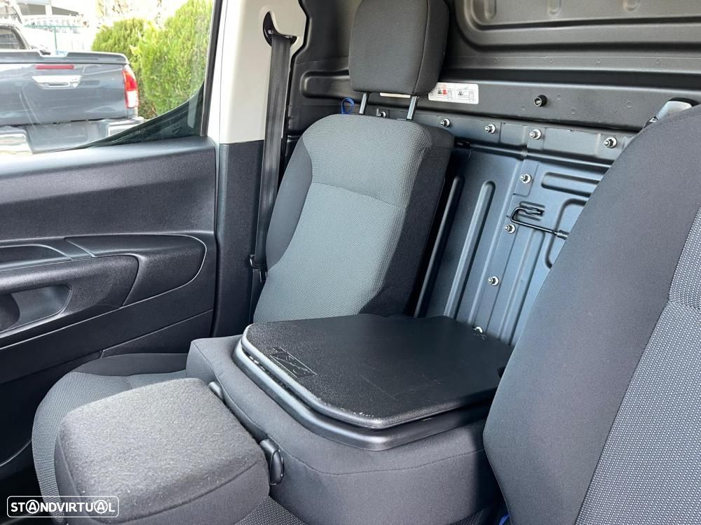 Toyota Proace PROACE CITY 1.5 D-4D (102CV) - 21