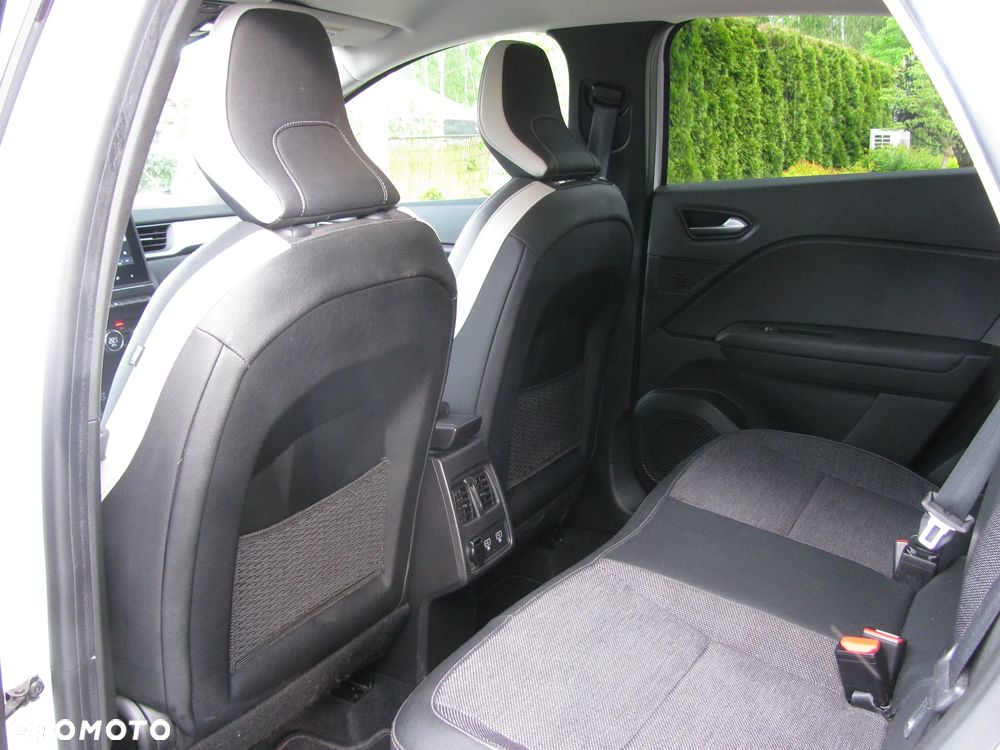 Renault Captur TCe 90 INTENS - 28