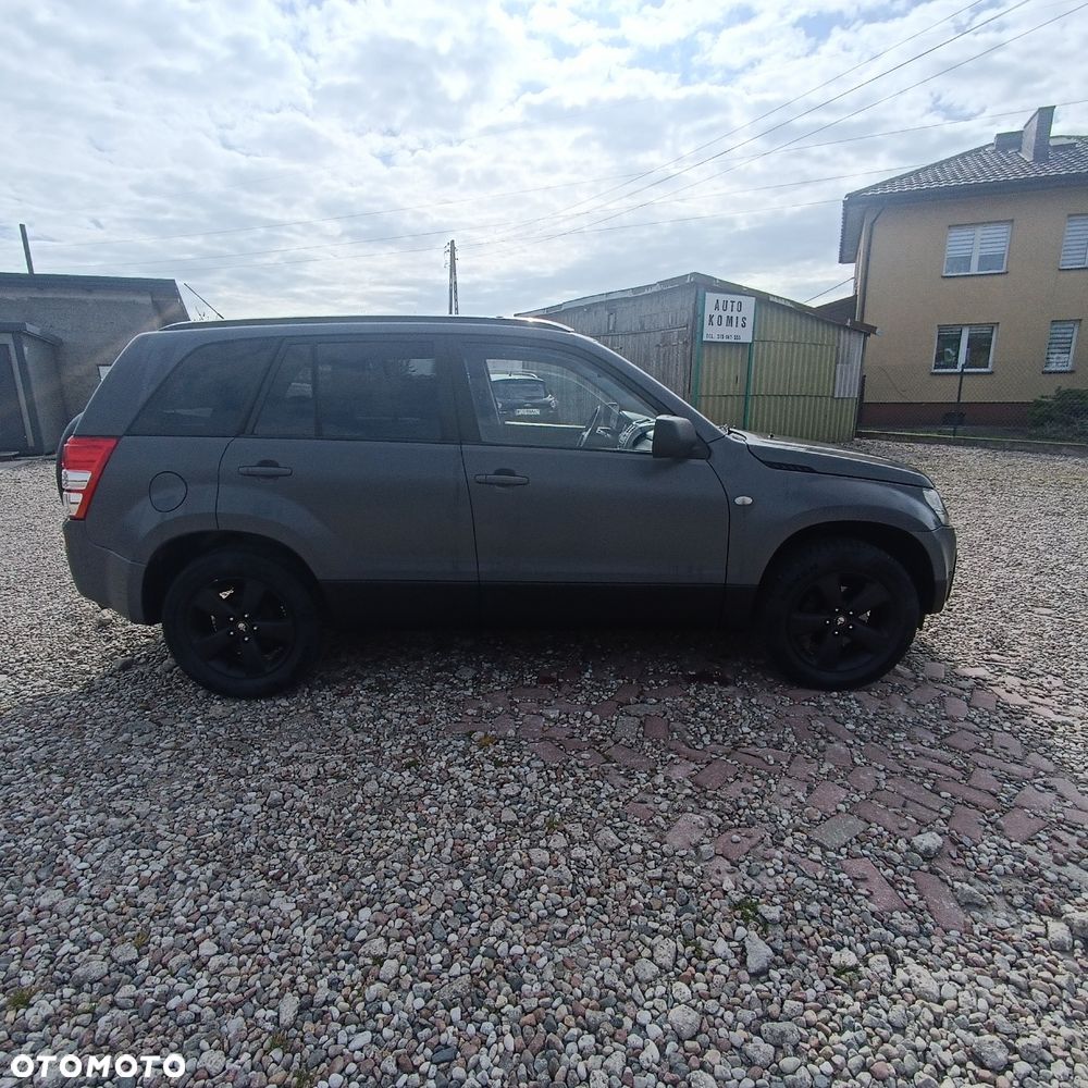 Suzuki Grand Vitara - 4