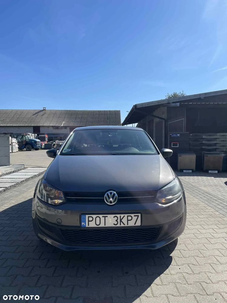 Volkswagen Polo - 8