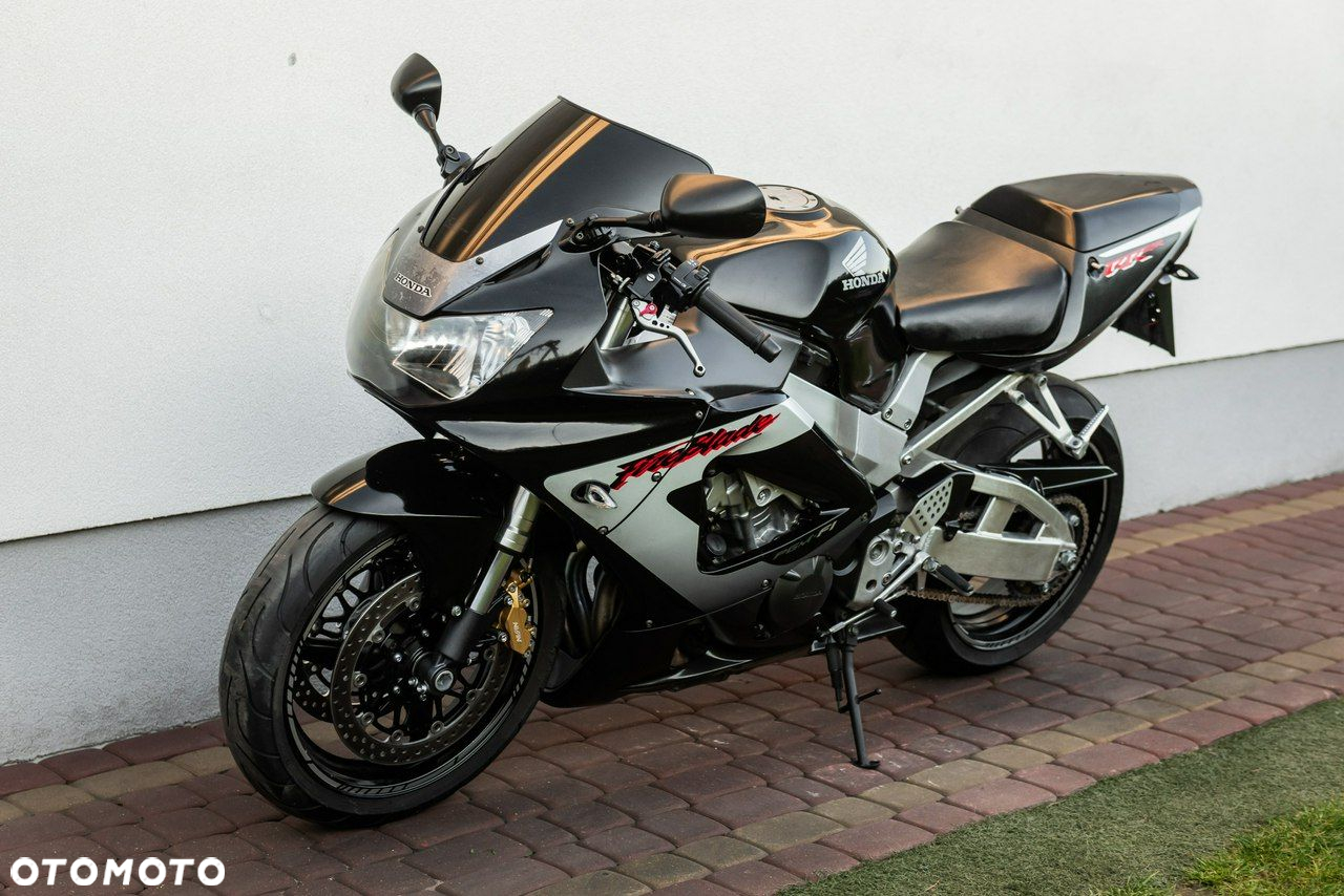 Honda CBR - 6