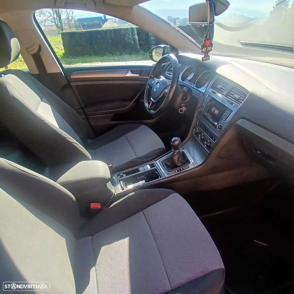 VW Golf 1.6 TDi BlueMotion Trendline - 14